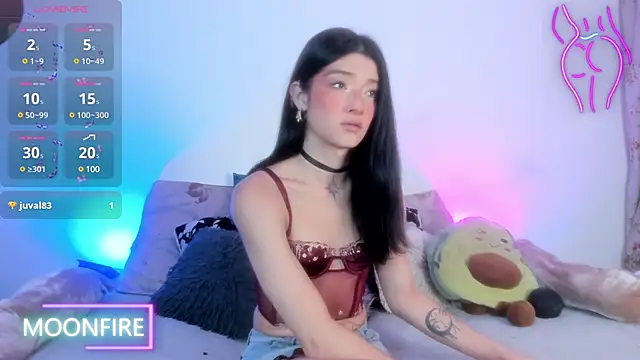 moonfiredancer online show from December 11, 2024, 1:26 am