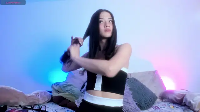 moonfiredancer online show from December 26, 2024, 7:16 pm