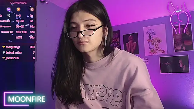 moonfiredancer online show from January 28, 2025, 3:25 am