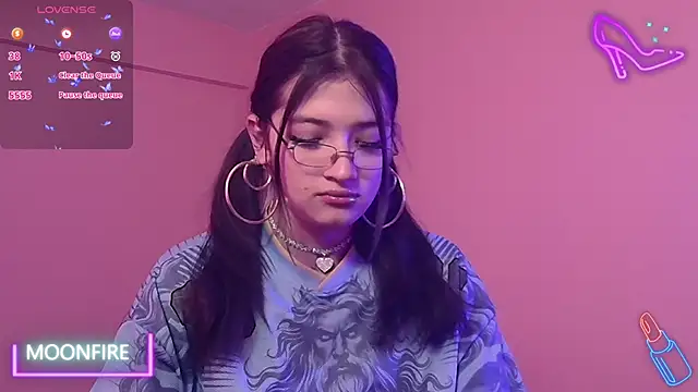 moonfiredancer online show from November 27, 2025, 11:12 am