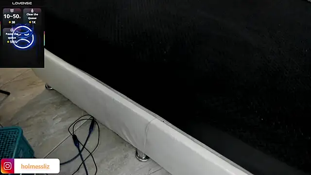 LIZ HOLMES online show from February 27, 2025, 12:13 pm