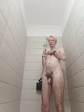 Julien emperor online show from February 7, 2026, 8:56 pm