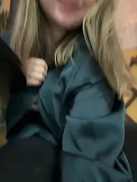 PumaShyXD online show from February 8, 2025, 2:38 pm