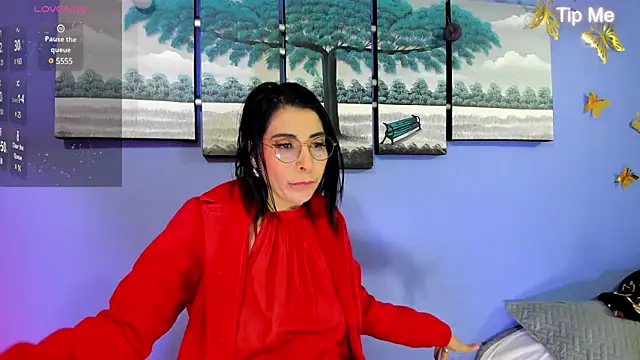 AdelleLennox cg online show from February 23, 2025, 2:04 pm