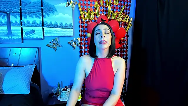 AdelleLennox cg online show from September 15, 2025, 11:10 am