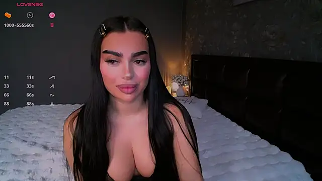 babyleilaa online show from December 4, 2024, 4:49 pm