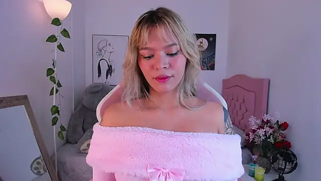 Adria ross online show from February 26, 2025, 1:52 pm