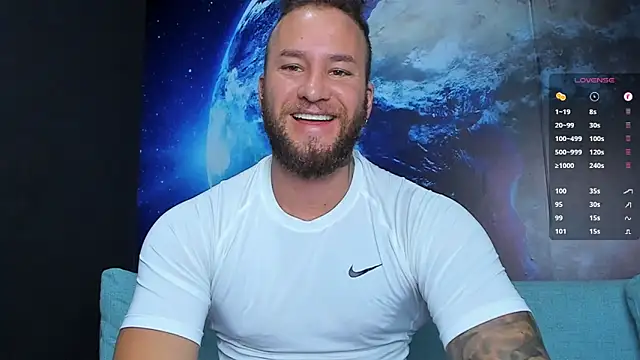 Snapshot of delessandro_world chatting on December 16, 2025, 12:26 am delessandro world online show from December 16, 2025, 12:26 am