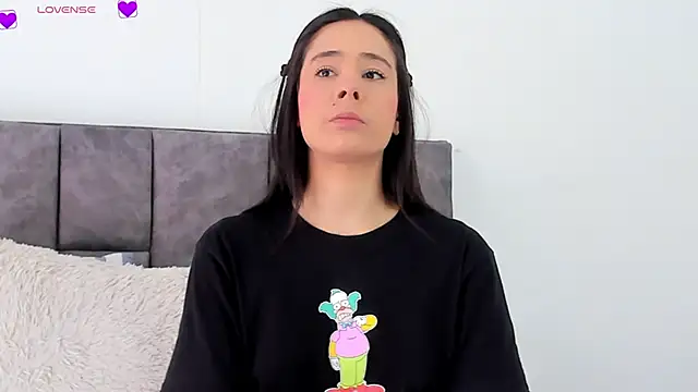 VeronicaTonu online show from February 11, 2025, 2:46 pm