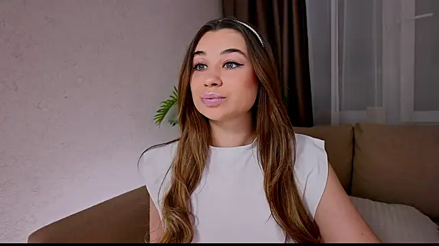 divetagrace online show from March 16, 2025, 4:12 pm