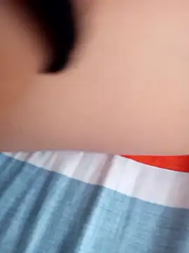 rossgreen77 online show from October 9, 2025, 12:03 pm