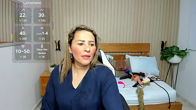 Snapshot of luciana_ballesteros_ chatting on May 26, 2026, 12:01 pm luciana ballesteros online show from May 26, 2026, 12:01 pm