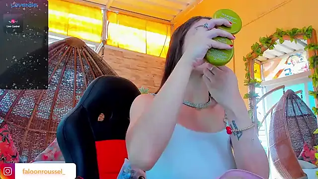 FaloonRoussel online show from February 10, 2025, 6:24 pm