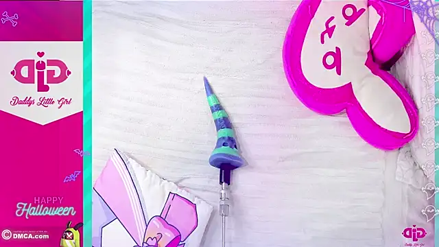 DaddysLittleGirl01 online show from October 30, 2025, 12:34 am