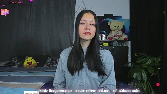 ethan chloeee online show from February 2, 2025, 3:43 am