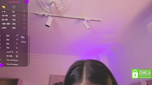 Aleejaa   online show from November 5, 2025, 11:54 am