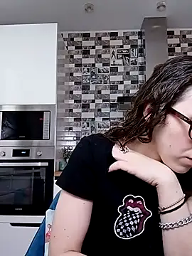 MartiniiSelenna online show from February 15, 2025, 6:44 am