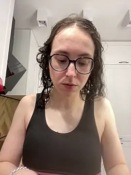 MartiniiSelenna online show from March 15, 2026, 6:41 am