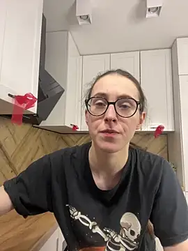 MartiniiSelenna online show from March 22, 2026, 6:50 am