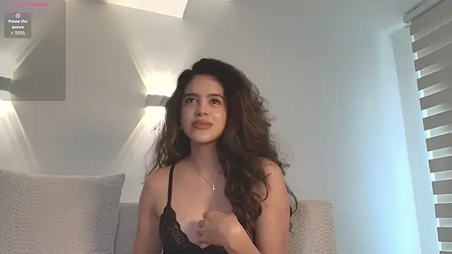 AngelinaRoss  online show from March 10, 2026, 3:28 pm