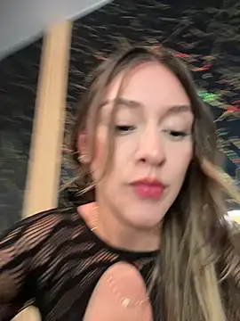 Rose-euphoria online show from February 6, 2025, 1:21 pm