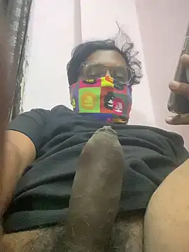 Snapshot of Yours_Teluguboii chatting on February 3, 2025, 10:43 pm Yours Teluguboii online show from February 3, 2025, 10:43 pm