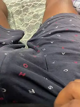 Snapshot of Yours_Teluguboii chatting on February 11, 2025, 9:14 pm Yours Teluguboii online show from February 11, 2025, 9:14 pm