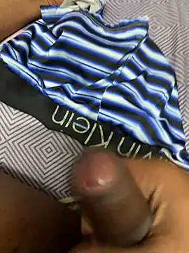 Snapshot of Yours_Teluguboii chatting on February 23, 2025, 7:28 pm Yours Teluguboii online show from February 23, 2025, 7:28 pm