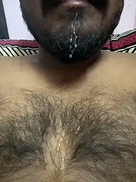 Snapshot of Yours_Teluguboii chatting on September 14, 2025, 5:39 am Yours Teluguboii online show from September 14, 2025, 5:39 am