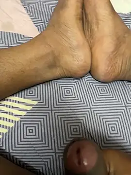 Snapshot of Yours_Teluguboii chatting on September 17, 2025, 6:42 pm Yours Teluguboii online show from September 17, 2025, 6:42 pm