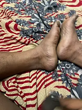 Snapshot of Yours_Teluguboii chatting on October 9, 2025, 7:01 pm Yours Teluguboii online show from October 9, 2025, 7:01 pm