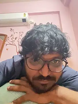 Snapshot of Yours_Teluguboii chatting on October 15, 2025, 5:13 pm Yours Teluguboii online show from October 15, 2025, 5:13 pm