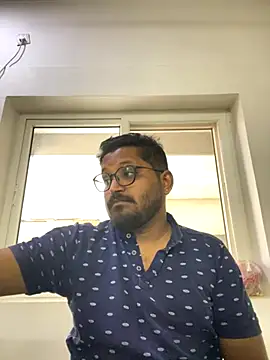 Snapshot of Yours_Teluguboii chatting on October 28, 2025, 7:23 am Yours Teluguboii online show from October 28, 2025, 7:23 am