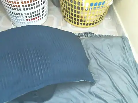 centzSexy online show from March 27, 2026, 9:10 am