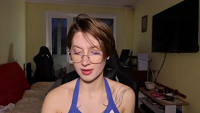 MalvinaBlum online show from December 5, 2025, 1:58 am