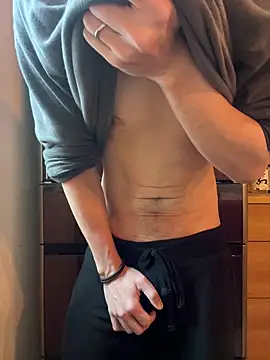 saku chan live online show from April 9, 2026, 11:21 pm