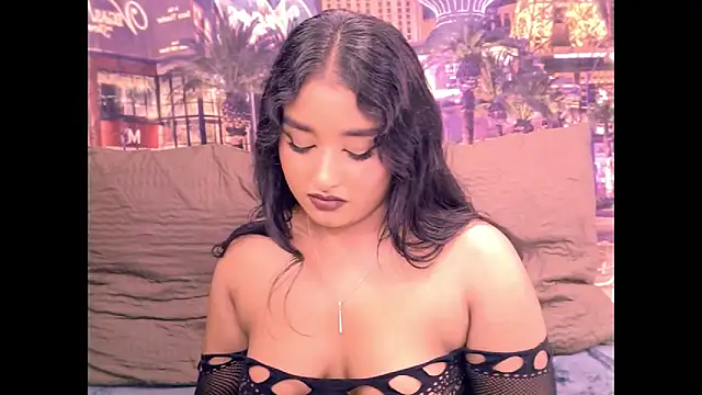 IndianAngel4u online show from June 5, 2026, 7:03 am