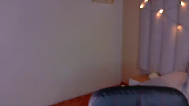 alaia-rogers online show from January 6, 2026, 11:47 am