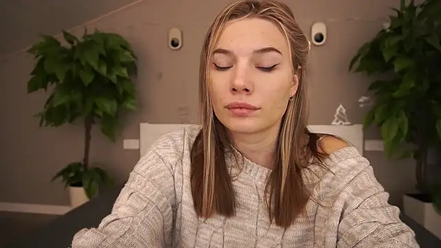 IceDanielles online show from January 2, 2025, 2:57 pm