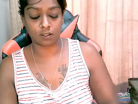 Snapshot of Harl3ysugar4u chatting on February 27, 2025, 5:02 am Harl3ysugar4u online show from February 27, 2025, 5:02 am