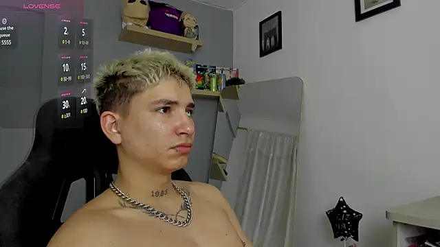 Snapshot of SebasFallon chatting on March 8, 2025, 3:24 pm SebasFallon online show from March 8, 2025, 3:24 pm