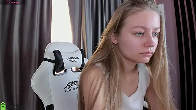 Polumna cute online show from September 14, 2025, 10:03 am