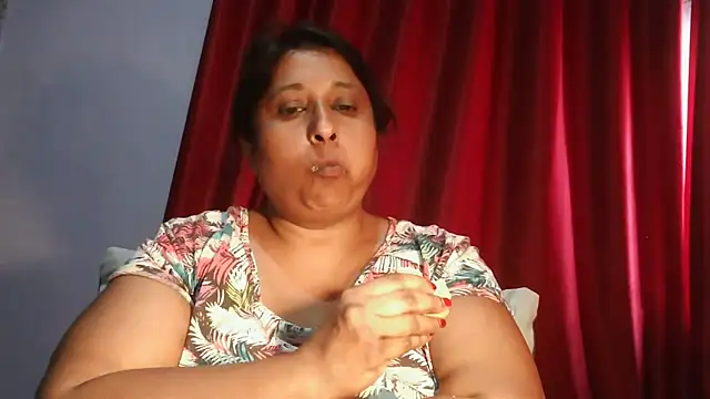 raniofsex02 online show from March 8, 2026, 1:37 pm