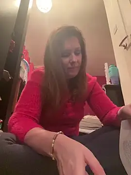 Lwhite1 online show from February 19, 2025, 12:35 am