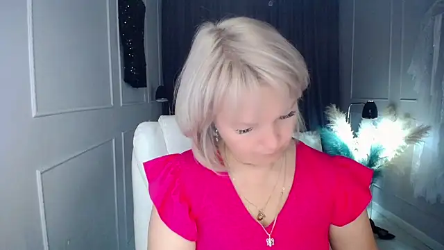 Juarnea online show from September 16, 2025, 1:34 pm