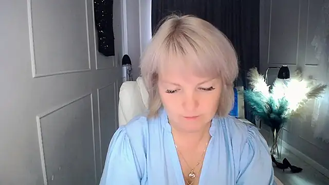 Juarnea online show from September 23, 2025, 9:01 am