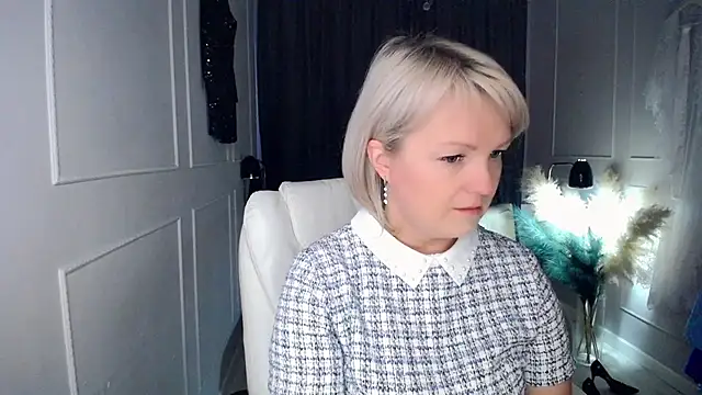 Juarnea online show from February 1, 2026, 10:47 am