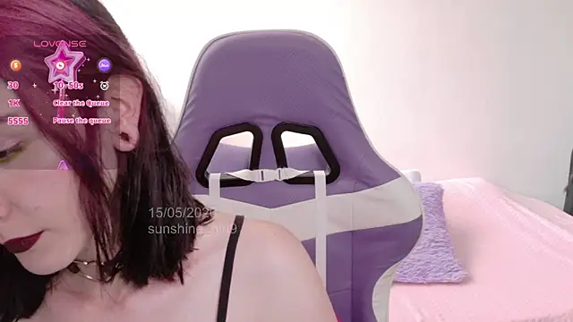sunshine girl9 online show from May 15, 2026, 7:54 pm