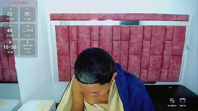 KayleighDreams  online show from March 9, 2026, 4:27 am