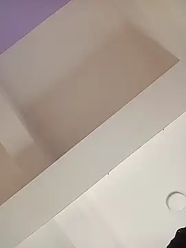 dirtyvictoria online show from November 5, 2025, 12:16 pm